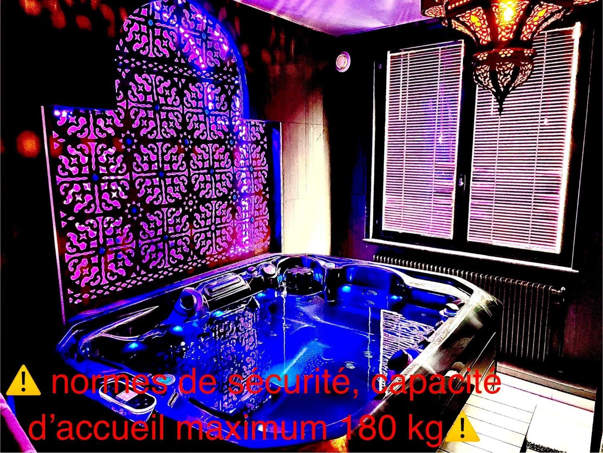Loveroom21 Love hôtel *